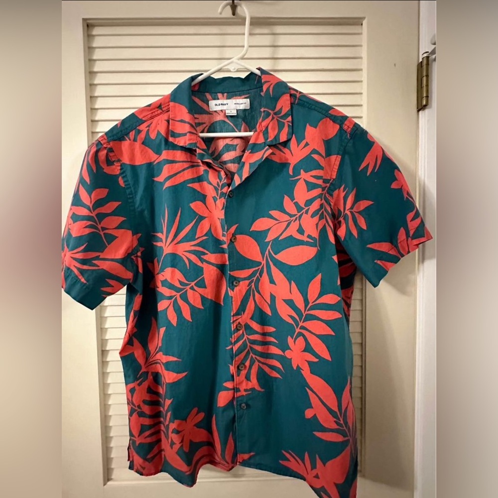 Men’s Hawaiian shirt